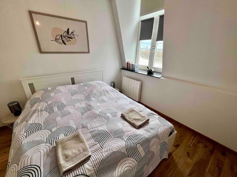 Apartment Le Neuvice - Place Du Marche, Quais, Bueren *